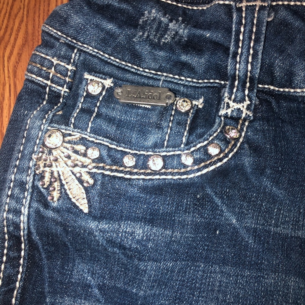 Shorts - Picture 2 of 5